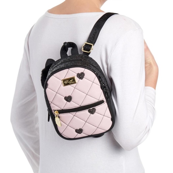 luv betsey mini backpack